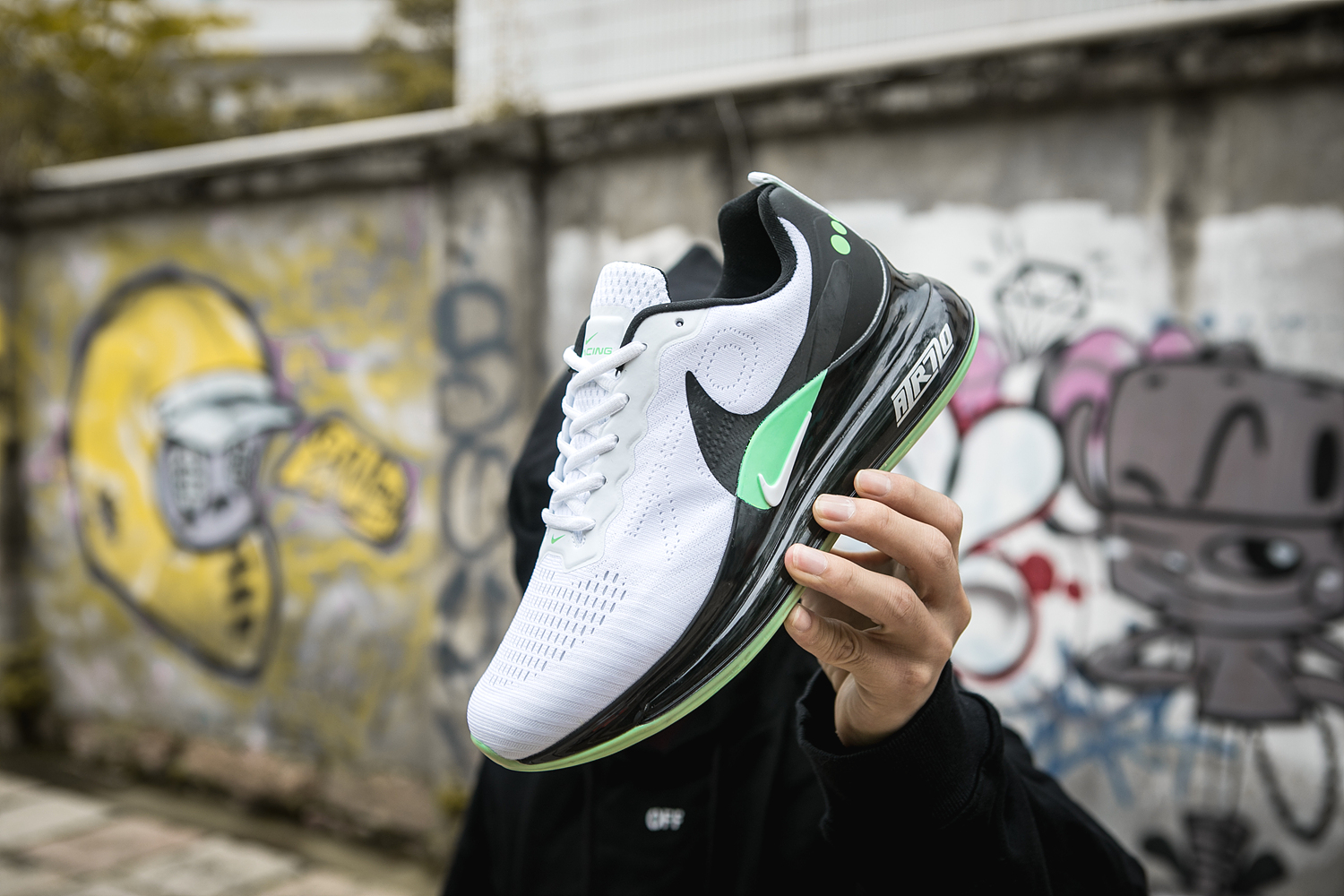 2020 Nike Air Max 720 White Black Green